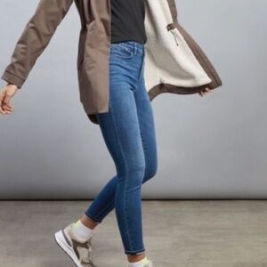 Athleta Skulptex Stretch Skinny Jeans High Rise Azure Size 2